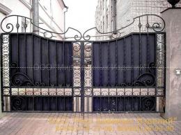 Кованые ворота №136 от 9 000 руб. за м2